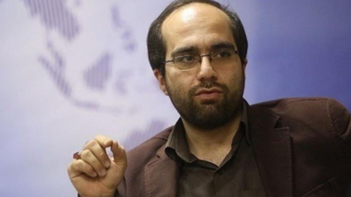 سهم خواهی اصلاح طلبان پروژه عبور از روحانی را کلید زد، تمرکز تبلیغاتی اصلاحات بر احساسات مظلوم نمایی به جای پاسخگویی