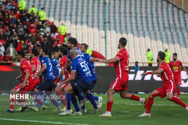 استقلال برنده تساوی بازی با پرسپولیس، ادامه کار آبی ها بدون تلفات